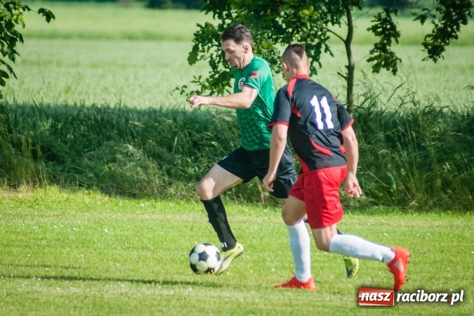 Zdjęcie w galerii na portalu naszraciborz.pl: B klasa: Bieńkowice poddały mecz. Rezerwy Turzy Śląskiej coraz bliżej baraży wiadomości z regionu