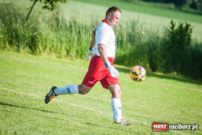 Zdjęcie w galerii na portalu naszraciborz.pl: B klasa: Bieńkowice poddały mecz. Rezerwy Turzy Śląskiej coraz bliżej baraży wiadomości z regionu