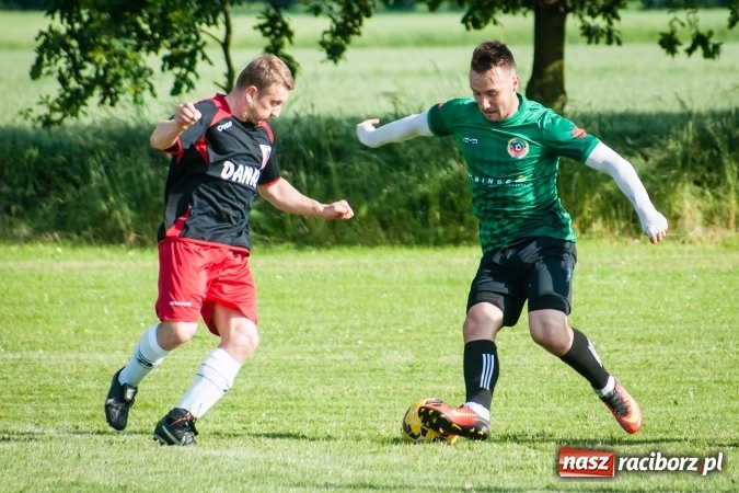 Zdjęcie w galerii na portalu naszraciborz.pl: B klasa: Bieńkowice poddały mecz. Rezerwy Turzy Śląskiej coraz bliżej baraży wiadomości z regionu