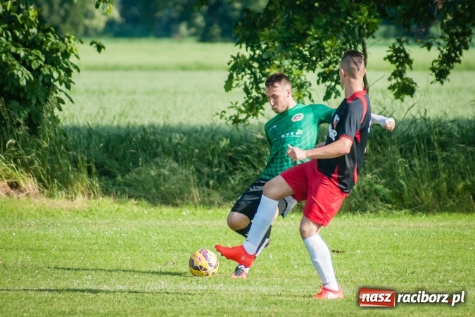 Zdjęcie w galerii na portalu naszraciborz.pl: B klasa: Bieńkowice poddały mecz. Rezerwy Turzy Śląskiej coraz bliżej baraży wiadomości z regionu