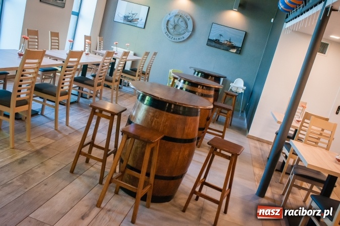 Zdjęcie w galerii na portalu naszraciborz.pl: Krewetka zaprasza do nowej smażalni – już dzisiaj otwarcie! wiadomości z regionu