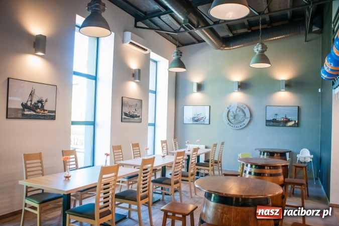 Zdjęcie w galerii na portalu naszraciborz.pl: Krewetka zaprasza do nowej smażalni – już dzisiaj otwarcie! wiadomości z regionu