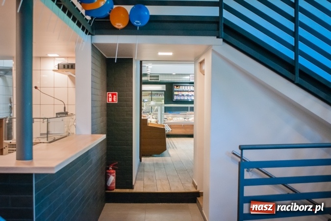 Zdjęcie w galerii na portalu naszraciborz.pl: Krewetka zaprasza do nowej smażalni – już dzisiaj otwarcie! wiadomości z regionu