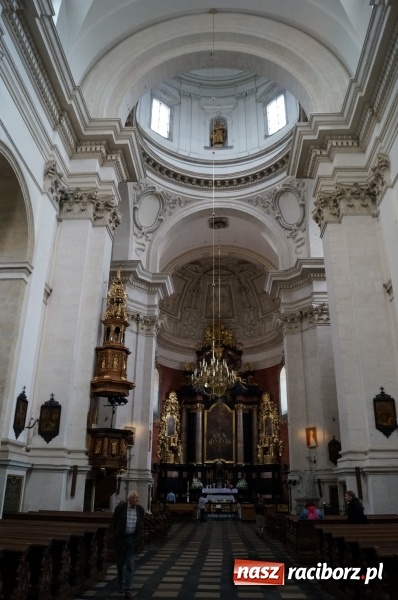 Zdjęcie w galerii na portalu naszraciborz.pl: Studenci architektury PWSZ na szlaku edukacyjnym w Krakowie  wiadomości z regionu