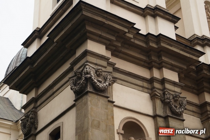 Zdjęcie w galerii na portalu naszraciborz.pl: Studenci architektury PWSZ na szlaku edukacyjnym w Krakowie  wiadomości z regionu