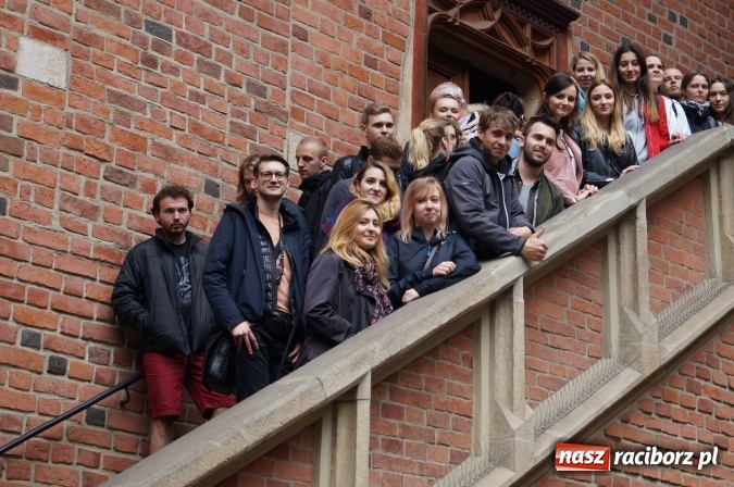 Zdjęcie w galerii na portalu naszraciborz.pl: Studenci architektury PWSZ na szlaku edukacyjnym w Krakowie  wiadomości z regionu