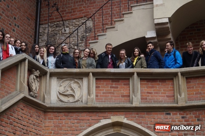 Zdjęcie w galerii na portalu naszraciborz.pl: Studenci architektury PWSZ na szlaku edukacyjnym w Krakowie  wiadomości z regionu