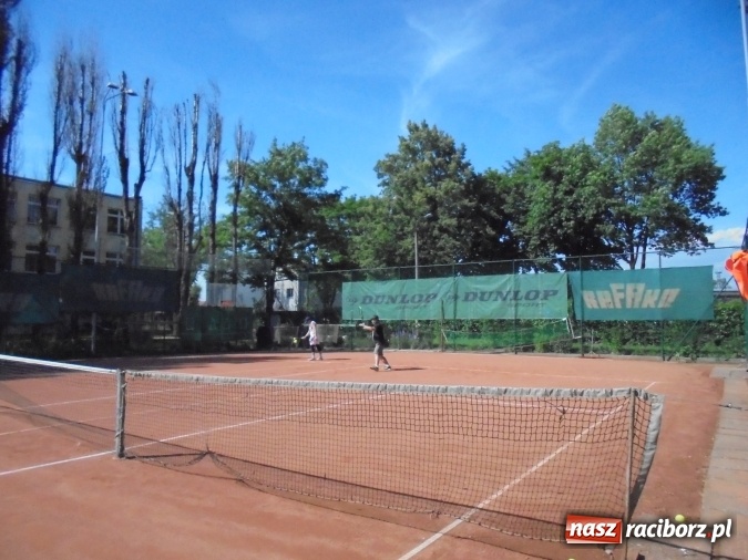 Zdjęcie w galerii na portalu naszraciborz.pl: Superpuchar Starosty dla Norberta Nowotnego wiadomości z regionu