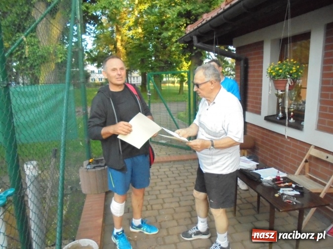 Zdjęcie w galerii na portalu naszraciborz.pl: Superpuchar Starosty dla Norberta Nowotnego wiadomości z regionu