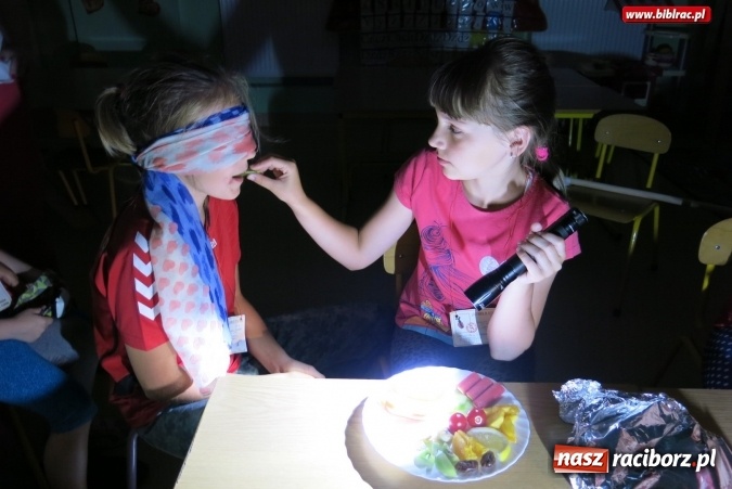 Zdjęcie w galerii na portalu naszraciborz.pl: Operacja Noc Detektywów w Studziennej  wiadomości z regionu