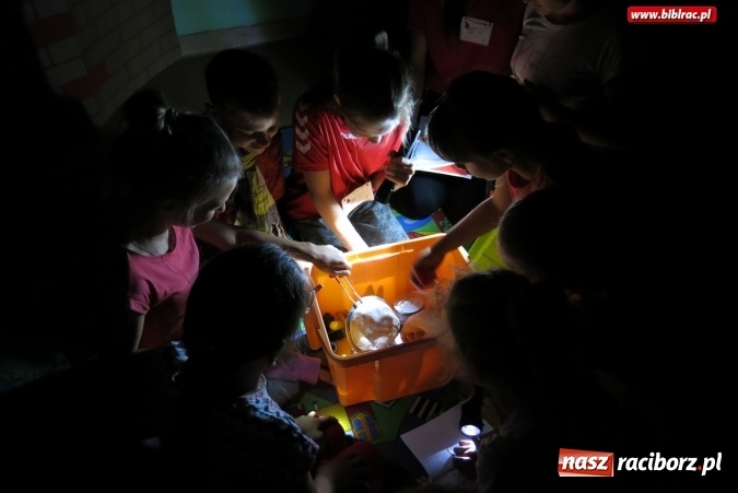 Zdjęcie w galerii na portalu naszraciborz.pl: Operacja Noc Detektywów w Studziennej  wiadomości z regionu