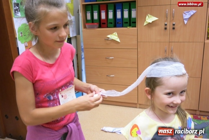 Zdjęcie w galerii na portalu naszraciborz.pl: Operacja Noc Detektywów w Studziennej  wiadomości z regionu