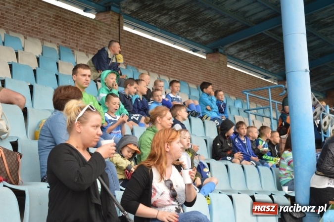 Zdjęcie w galerii na portalu naszraciborz.pl: Hattrick Głuchołazy zwycięzcą Turnieju dla Młodych Piłkarzy. Raciborska Unia trzecia wiadomości z regionu