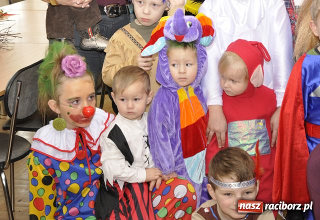 Zdjęcie w galerii na portalu naszraciborz.pl: Dziecięce ostatki z DFK wiadomości z regionu