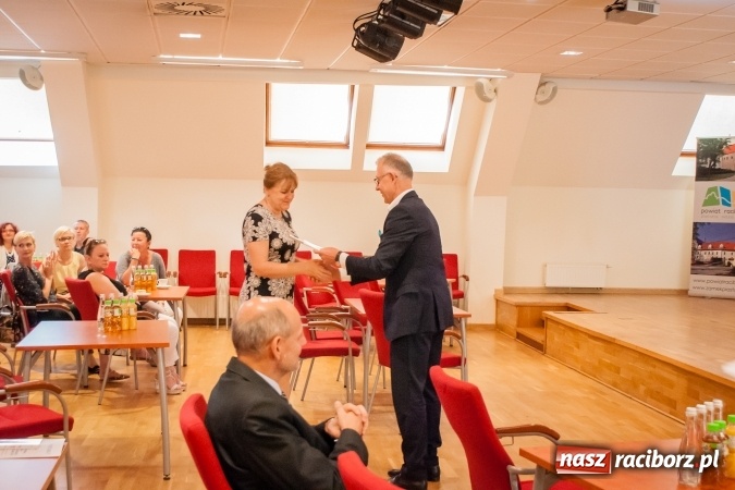 Zdjęcie w galerii na portalu naszraciborz.pl: Podsumowanie projektu Akademia umiejętności menedżerskich na Zamku Piastowskim w Raciborzu wiadomości z regionu