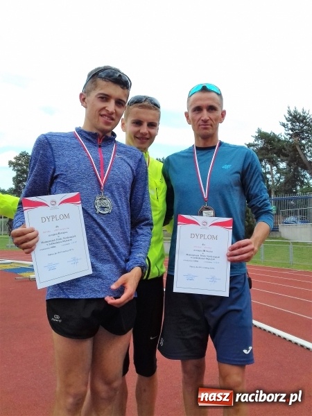 Zdjęcie w galerii na portalu naszraciborz.pl: Zawodnicy Odry Racibórz z sukcesami na Mistrzostwach Polski w lekkiej atletyce wiadomości z regionu