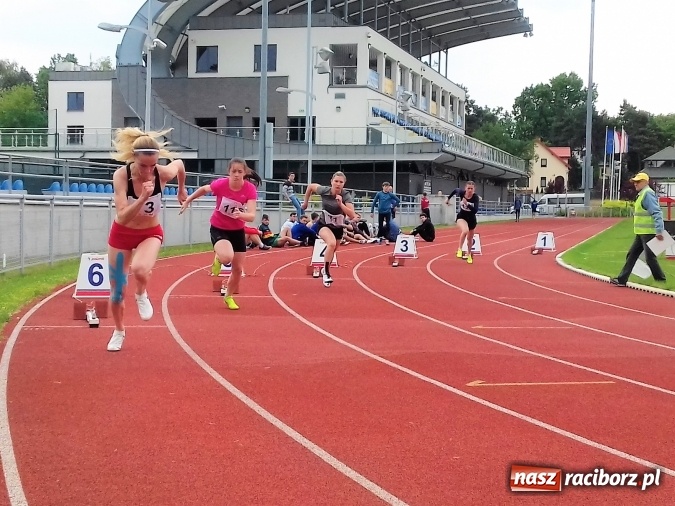 Zdjęcie w galerii na portalu naszraciborz.pl: Zawodnicy Odry Racibórz z sukcesami na Mistrzostwach Polski w lekkiej atletyce wiadomości z regionu
