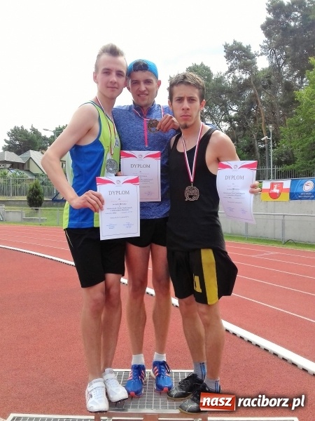 Zdjęcie w galerii na portalu naszraciborz.pl: Zawodnicy Odry Racibórz z sukcesami na Mistrzostwach Polski w lekkiej atletyce wiadomości z regionu
