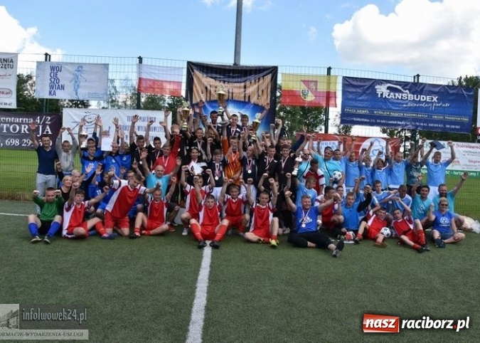 Zdjęcie w galerii na portalu naszraciborz.pl: Piłkarze MOW Rudy na podium V Mistrzostw Polski Ośrodków Wychowawczych wiadomości z regionu