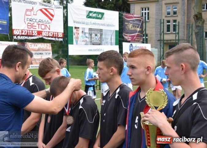 Zdjęcie w galerii na portalu naszraciborz.pl: Piłkarze MOW Rudy na podium V Mistrzostw Polski Ośrodków Wychowawczych wiadomości z regionu