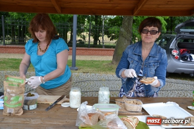 Zdjęcie w galerii na portalu naszraciborz.pl: XV Jubileuszowa Biesiada Śląska Szkół Specjalnych Bajtel Gala za nami  wiadomości z regionu