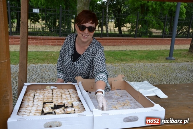 Zdjęcie w galerii na portalu naszraciborz.pl: XV Jubileuszowa Biesiada Śląska Szkół Specjalnych Bajtel Gala za nami  wiadomości z regionu
