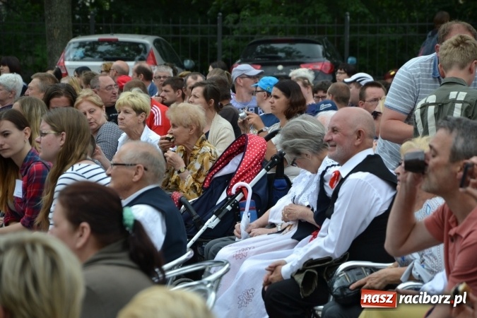 Zdjęcie w galerii na portalu naszraciborz.pl: XV Jubileuszowa Biesiada Śląska Szkół Specjalnych Bajtel Gala za nami  wiadomości z regionu