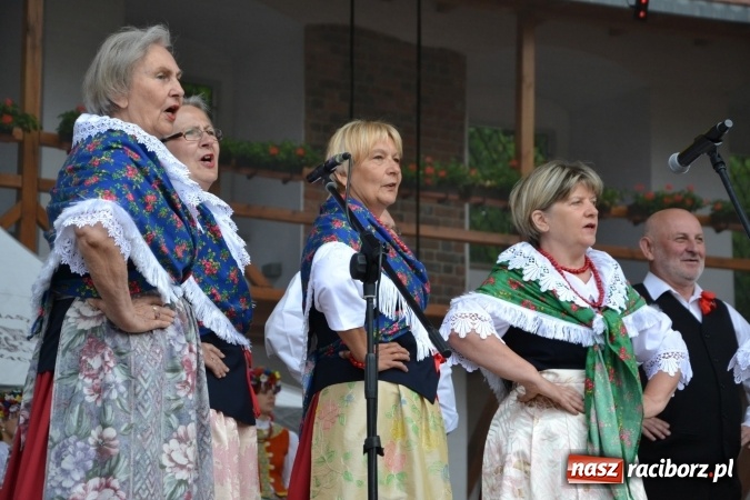 Zdjęcie w galerii na portalu naszraciborz.pl: XV Jubileuszowa Biesiada Śląska Szkół Specjalnych Bajtel Gala za nami  wiadomości z regionu