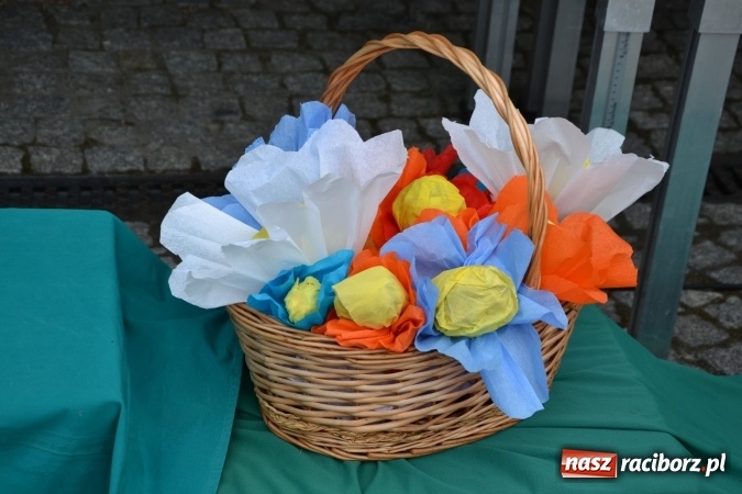 Zdjęcie w galerii na portalu naszraciborz.pl: XV Jubileuszowa Biesiada Śląska Szkół Specjalnych Bajtel Gala za nami  wiadomości z regionu