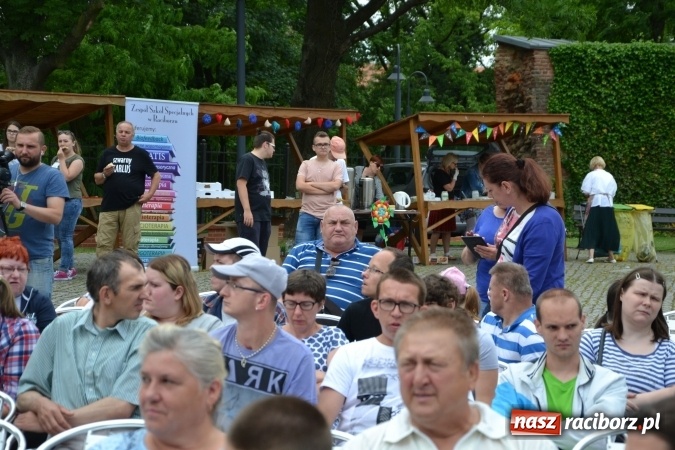Zdjęcie w galerii na portalu naszraciborz.pl: XV Jubileuszowa Biesiada Śląska Szkół Specjalnych Bajtel Gala za nami  wiadomości z regionu