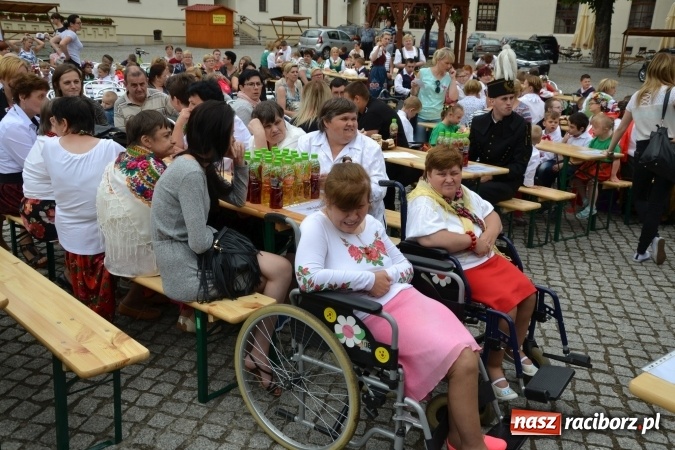 Zdjęcie w galerii na portalu naszraciborz.pl: XV Jubileuszowa Biesiada Śląska Szkół Specjalnych Bajtel Gala za nami  wiadomości z regionu