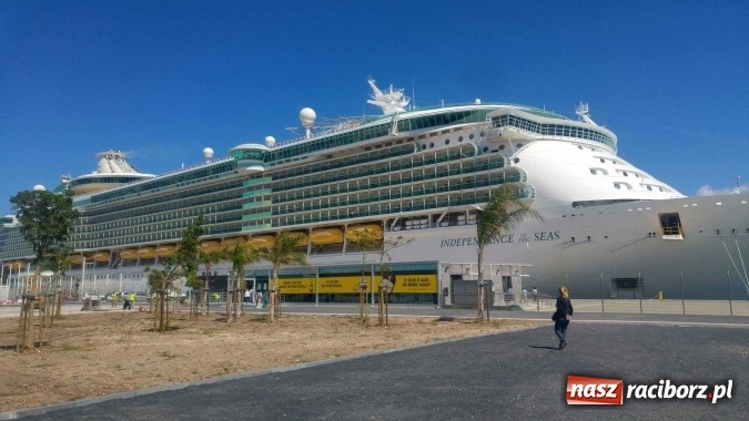 Zdjęcie w galerii na portalu naszraciborz.pl: Technicy budownictwa i architektury krajobrazu organizatorami Dnia Polskiego w Lizbonie wiadomości z regionu