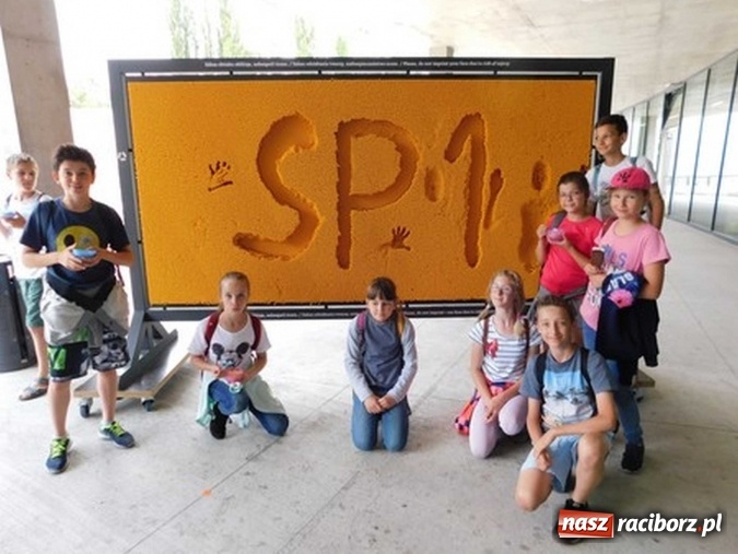 Zdjęcie w galerii na portalu naszraciborz.pl: Odkrywcy z SP 1 w świecie wynalazków wiadomości z regionu