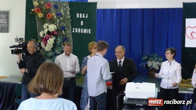 Zdjęcie w galerii na portalu naszraciborz.pl: Kamil Mucha zwycięzcą ogólnopolskiego konkursu transplantologicznego w Szczecinie  wiadomości z regionu