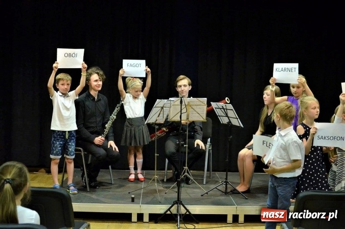 Zdjęcie w galerii na portalu naszraciborz.pl: W Raciborskim Centrum Kultury podsumowano cykl koncertów umuzykalniających dla dzieci wiadomości z regionu
