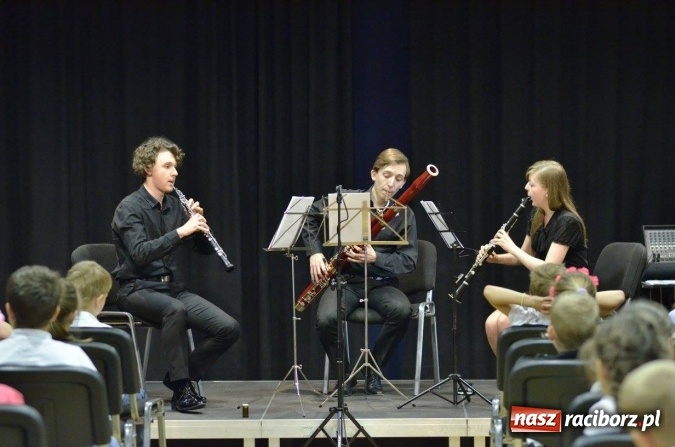 Zdjęcie w galerii na portalu naszraciborz.pl: W Raciborskim Centrum Kultury podsumowano cykl koncertów umuzykalniających dla dzieci wiadomości z regionu