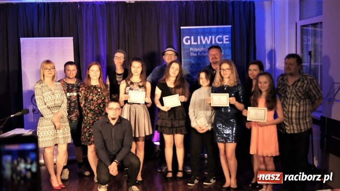 Zdjęcie w galerii na portalu naszraciborz.pl: Sukces wychowanki MOKSiR na festiwalu w Gliwicach  wiadomości z regionu