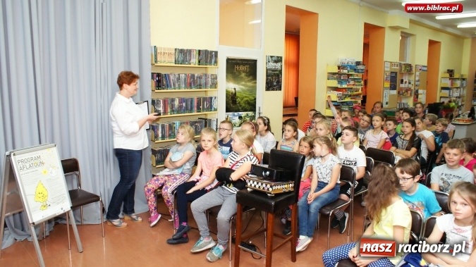 Zdjęcie w galerii na portalu naszraciborz.pl: Finał innowacyjnego programu edukacyjnego Aflatoun w raciborskiej bibliotece  wiadomości z regionu