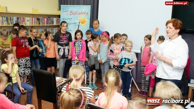 Zdjęcie w galerii na portalu naszraciborz.pl: Finał innowacyjnego programu edukacyjnego Aflatoun w raciborskiej bibliotece  wiadomości z regionu