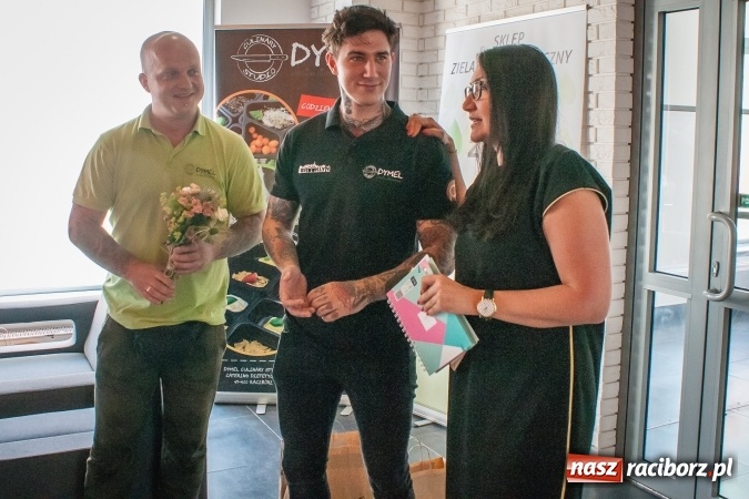 Zdjęcie w galerii na portalu naszraciborz.pl: Pierwszy projekt metamorfoz Dymel Culinary Studio – Catering Dietetyczny i Brooklyn Gym dobiegł końca. Zobacz, jak zmieniła się uczestniczka programu!  wiadomości z regionu