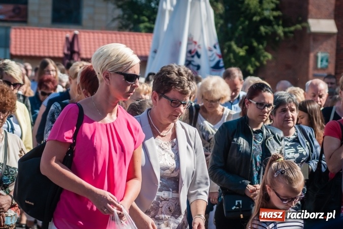 Zdjęcie w galerii na portalu naszraciborz.pl: Boże Ciało w parafii WNMP przy Rynku  wiadomości z regionu