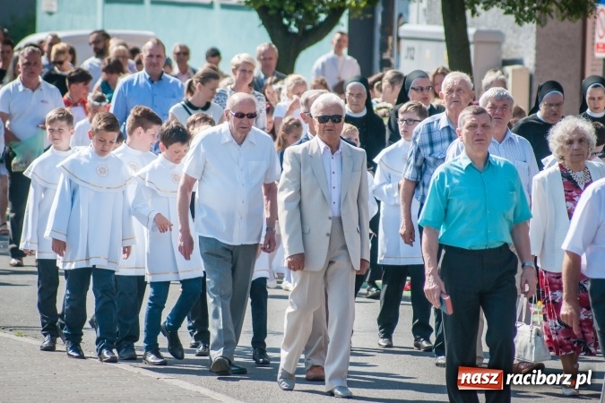 Zdjęcie w galerii na portalu naszraciborz.pl: Boże Ciało w parafii WNMP przy Rynku  wiadomości z regionu