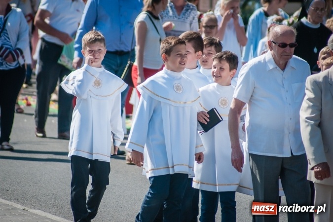 Zdjęcie w galerii na portalu naszraciborz.pl: Boże Ciało w parafii WNMP przy Rynku  wiadomości z regionu