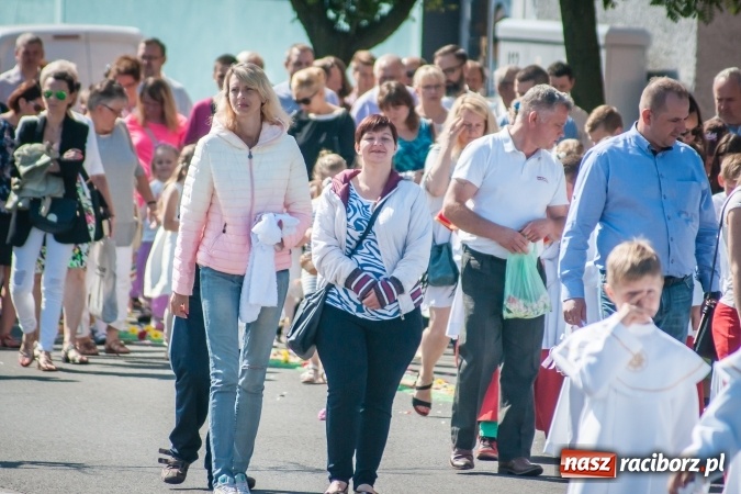 Zdjęcie w galerii na portalu naszraciborz.pl: Boże Ciało w parafii WNMP przy Rynku  wiadomości z regionu