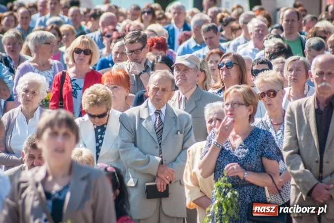 Zdjęcie w galerii na portalu naszraciborz.pl: Boże Ciało w parafii WNMP przy Rynku  wiadomości z regionu