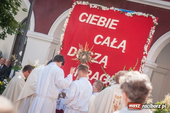 Zdjęcie w galerii na portalu naszraciborz.pl: Boże Ciało w parafii WNMP przy Rynku  wiadomości z regionu