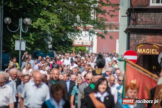 Zdjęcie w galerii na portalu naszraciborz.pl: Boże Ciało w parafii WNMP przy Rynku  wiadomości z regionu