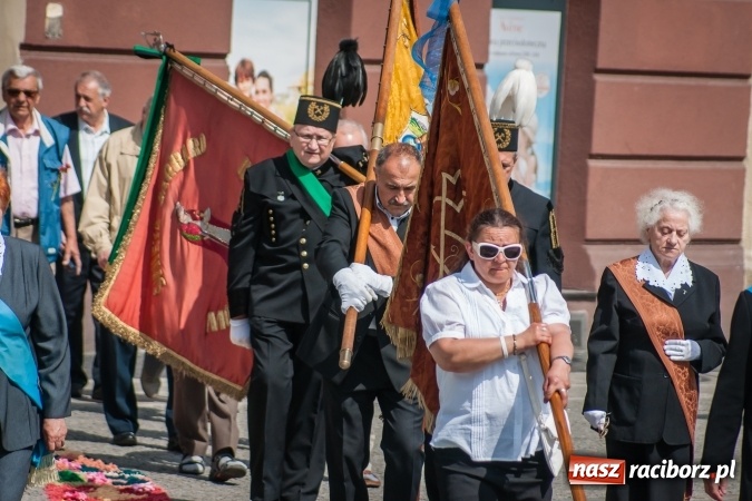 Zdjęcie w galerii na portalu naszraciborz.pl: Boże Ciało w parafii WNMP przy Rynku  wiadomości z regionu