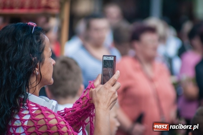 Zdjęcie w galerii na portalu naszraciborz.pl: Boże Ciało w parafii WNMP przy Rynku  wiadomości z regionu