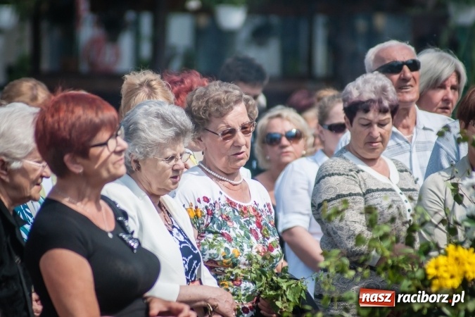 Zdjęcie w galerii na portalu naszraciborz.pl: Boże Ciało w parafii WNMP przy Rynku  wiadomości z regionu